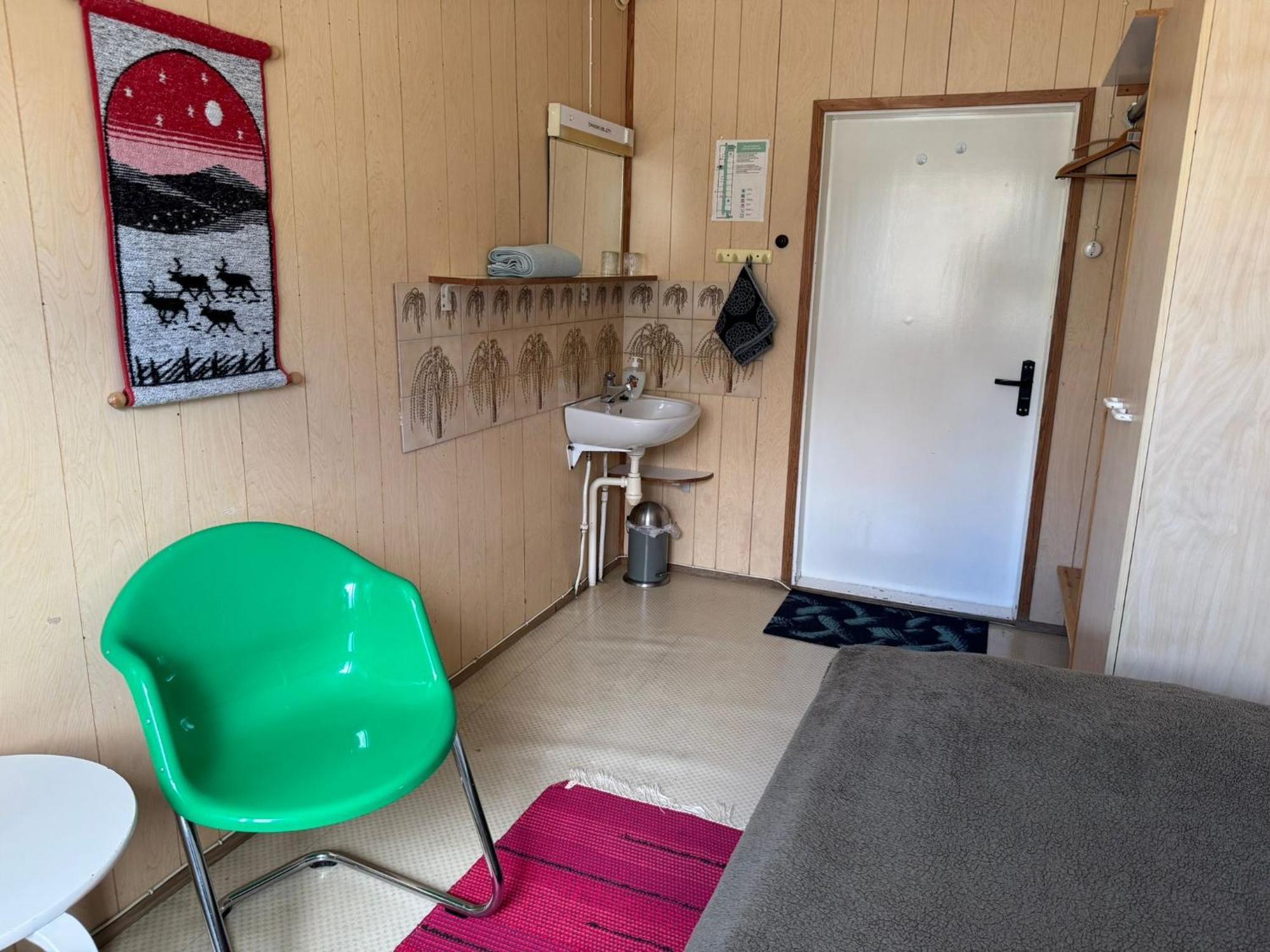 Jaemsaen Gasthaus Extérieur photo