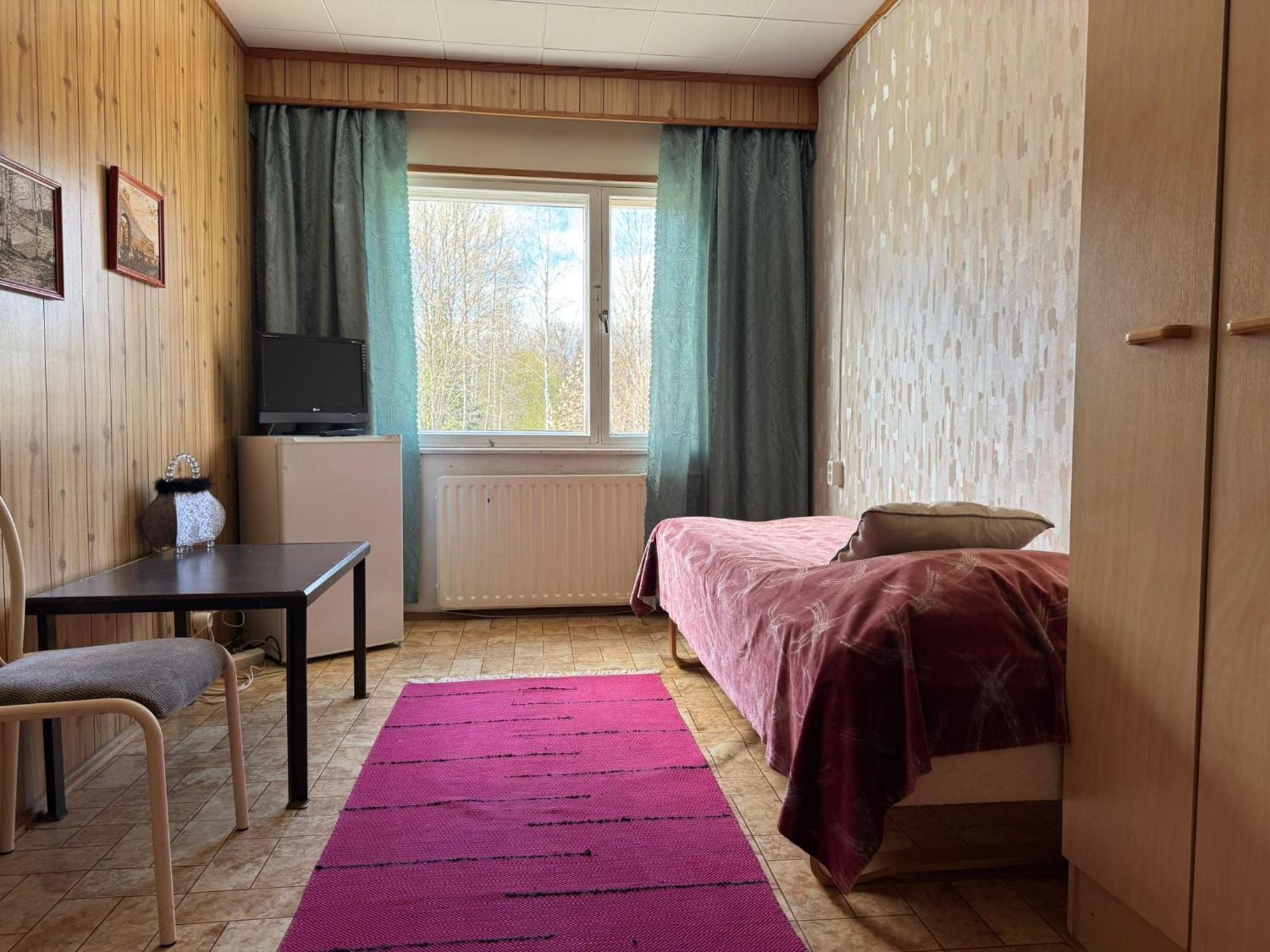 Jaemsaen Gasthaus Extérieur photo